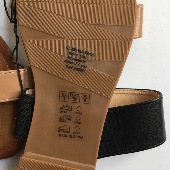 Envision Studio Black Tan Slide Sandals New - Picture 5 of 5